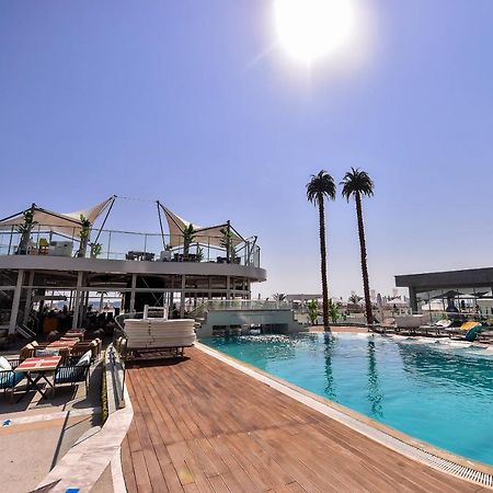 White Tower Private Apartment Beach View Mamaia Extérieur photo