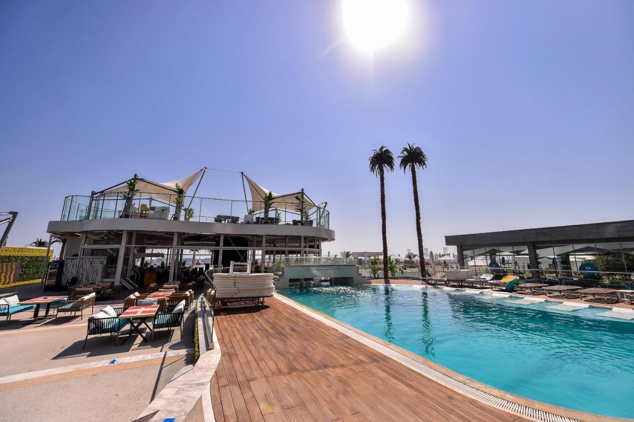 White Tower Private Apartment Beach View Mamaia Extérieur photo